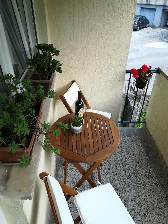 Apartment Nikolic Kotor Buitenkant foto