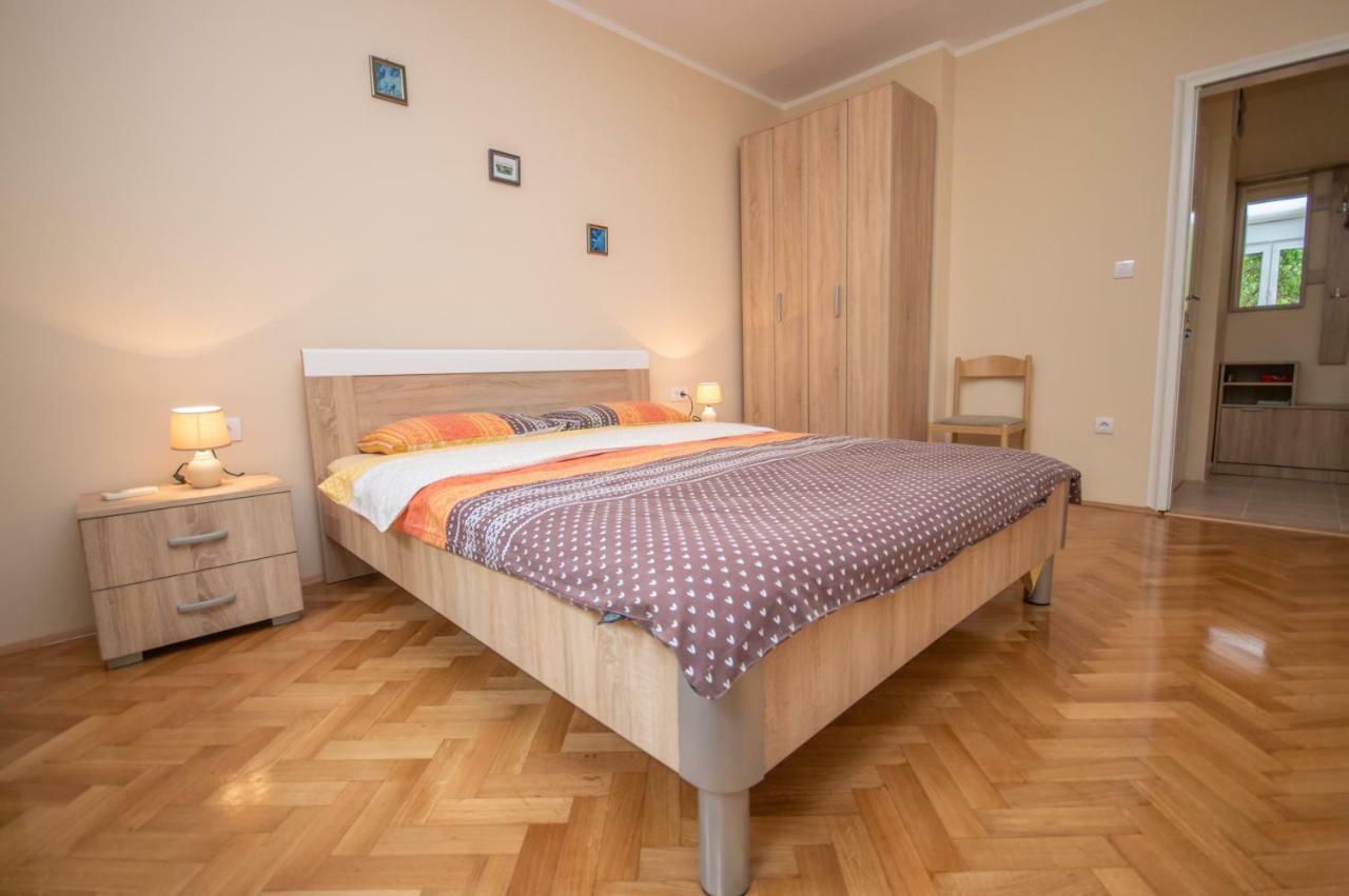 Apartment Nikolic Kotor Buitenkant foto